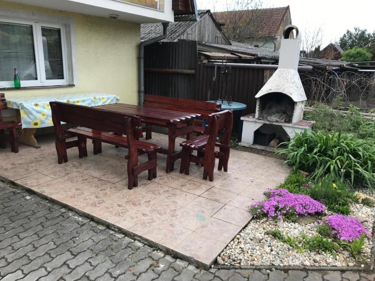 Apartmany Ingrid Bešeňová Buitenkant foto